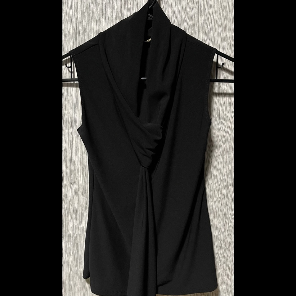 Women’s dress blouse